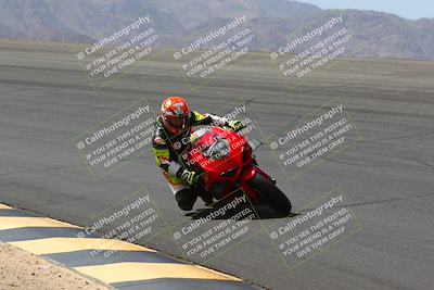 media/Apr-10-2022-SoCal Trackdays (Sun) [[f104b12566]]/Bowl (11am)/